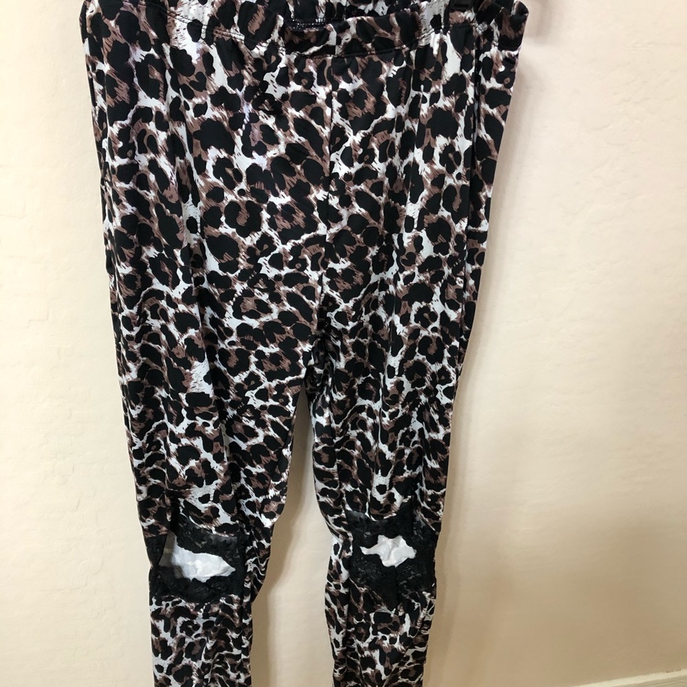 Leopard Leggings